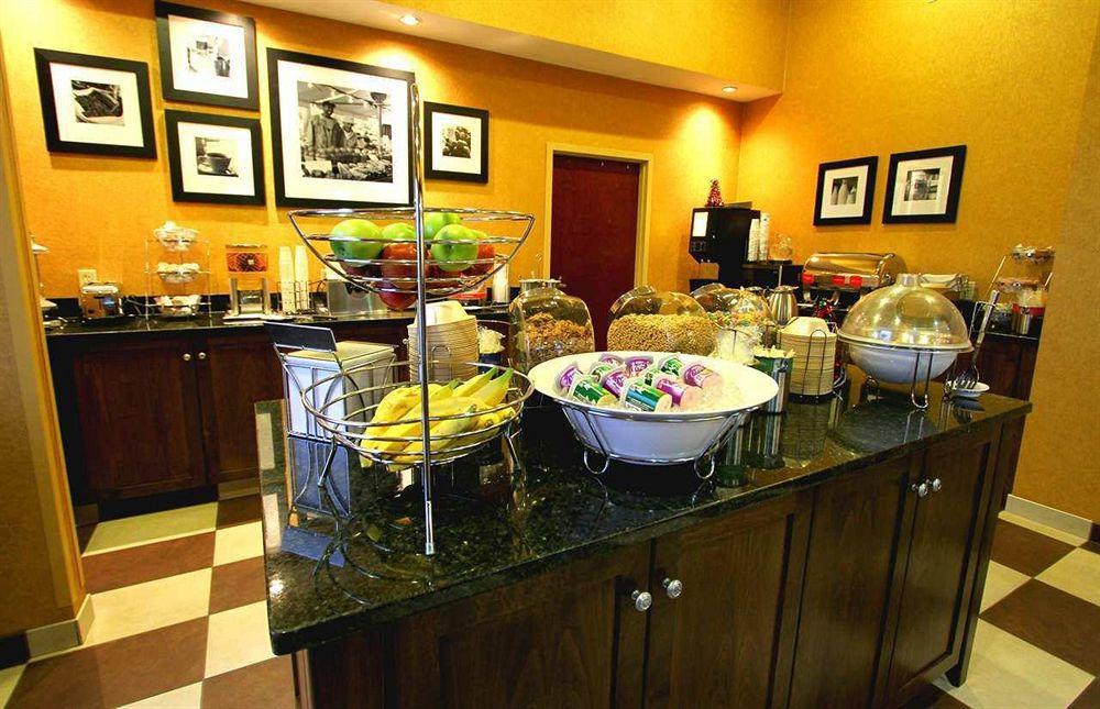 Hampton Inn Keokuk Екстериор снимка