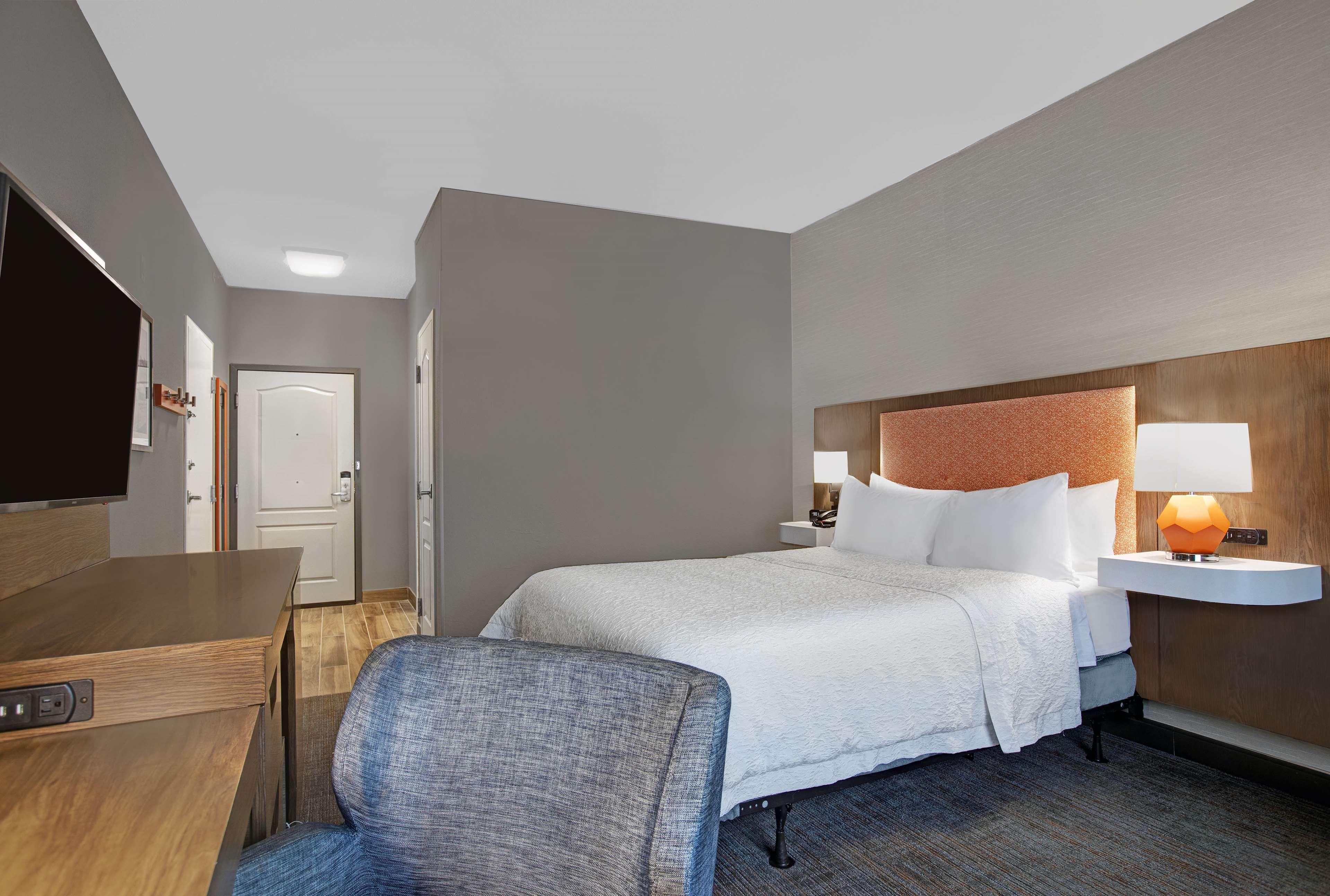 Hampton Inn Keokuk Екстериор снимка