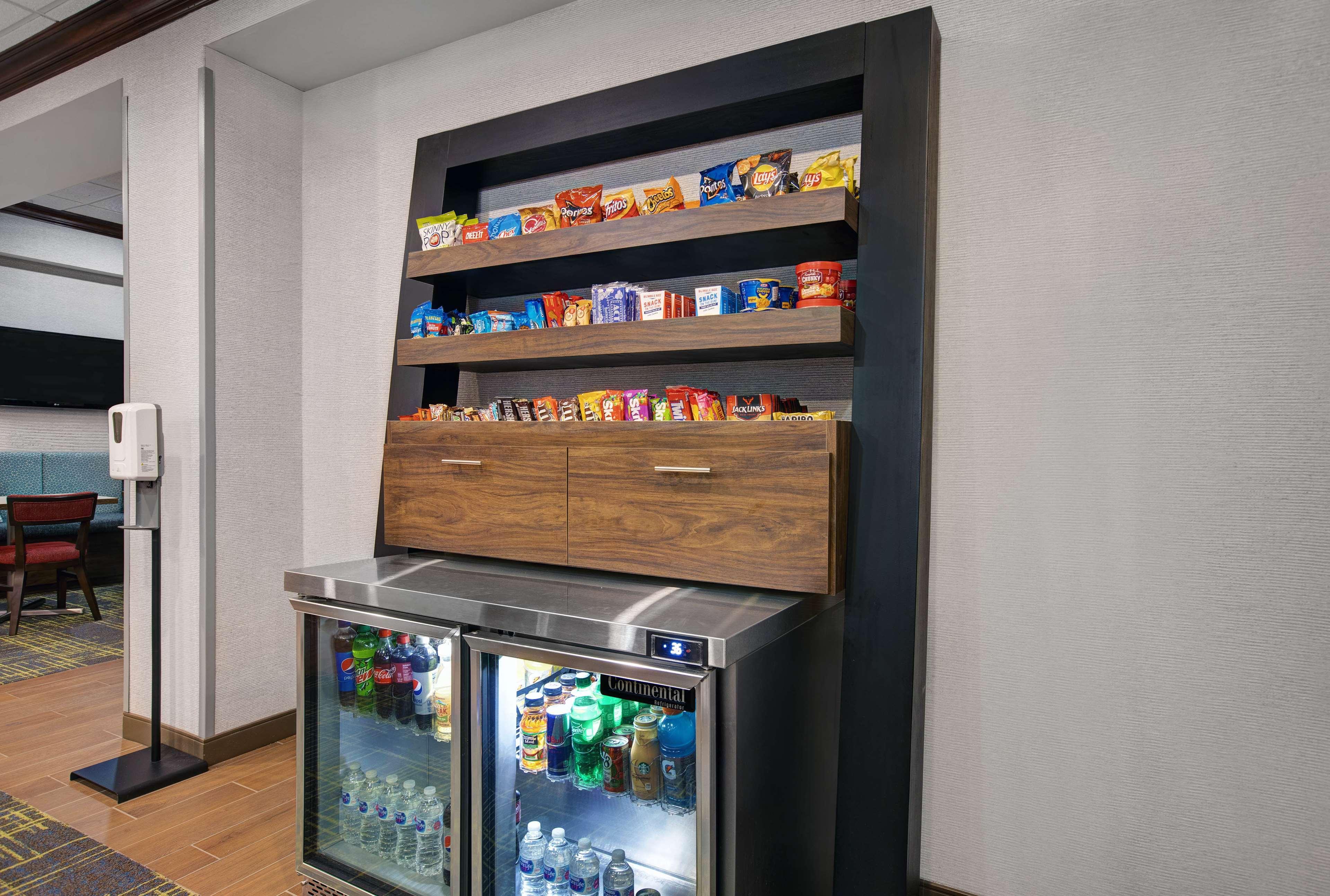 Hampton Inn Keokuk Екстериор снимка