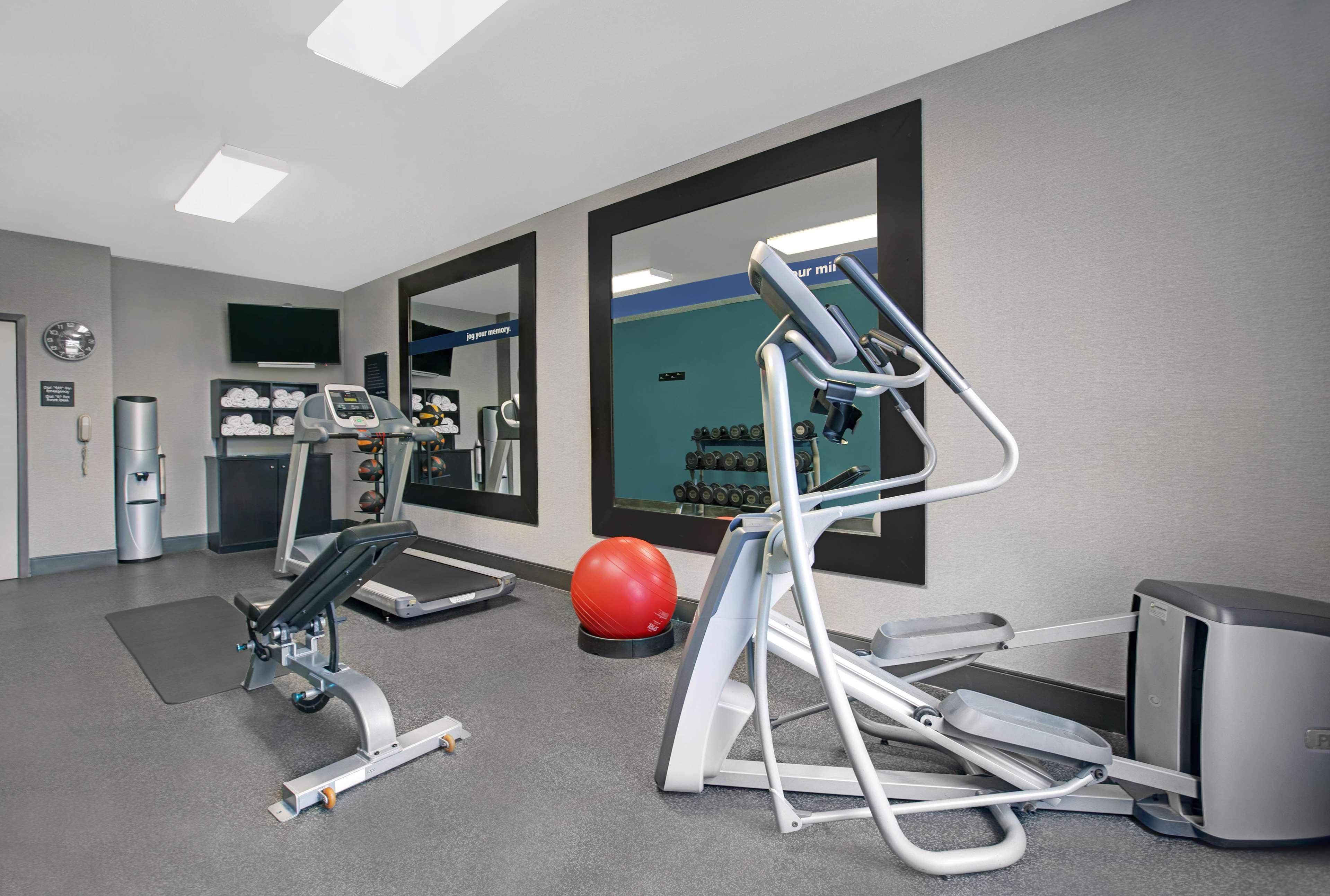 Hampton Inn Keokuk Екстериор снимка