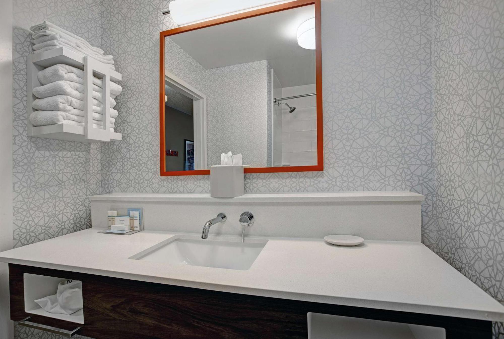 Hampton Inn Keokuk Екстериор снимка