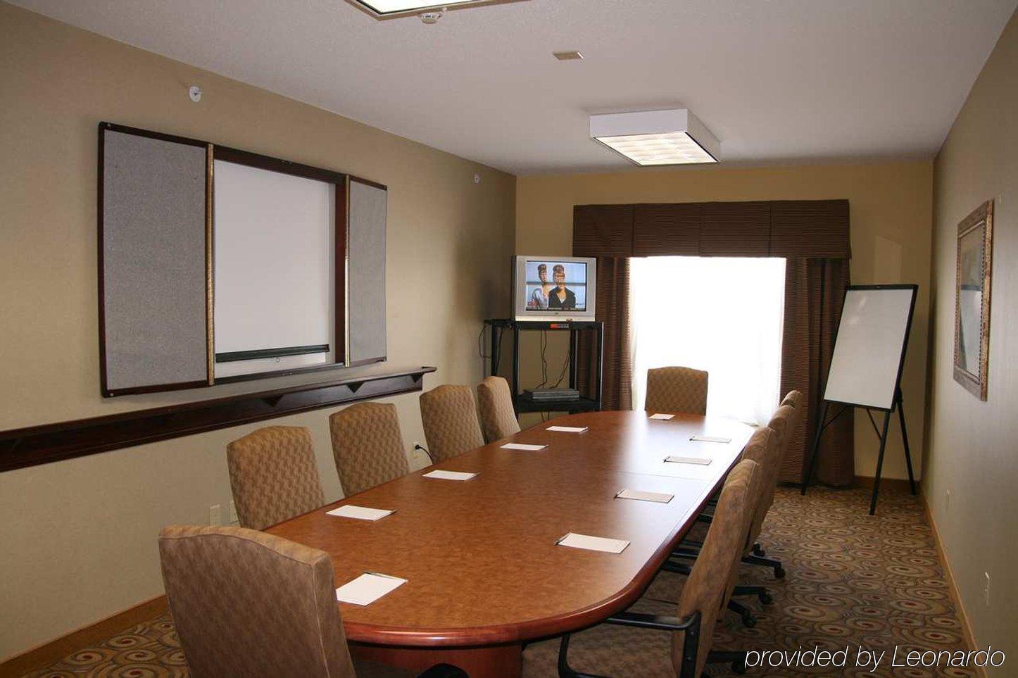 Hampton Inn Keokuk Съоръжения снимка
