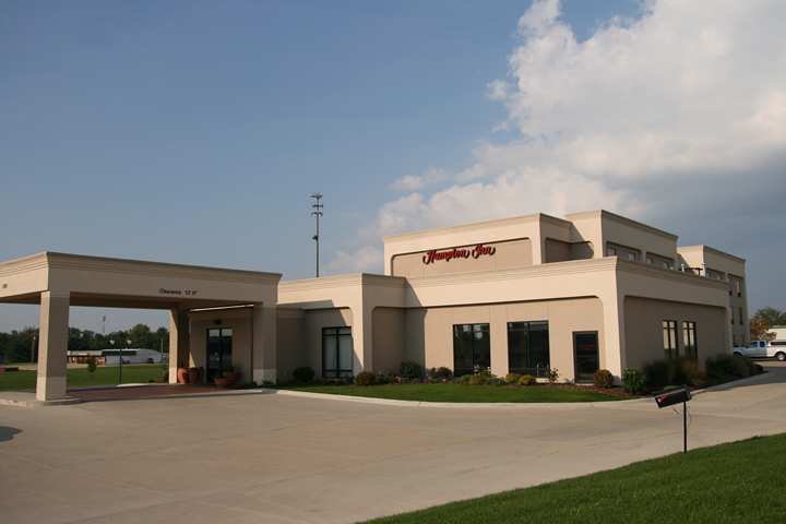 Hampton Inn Keokuk Екстериор снимка